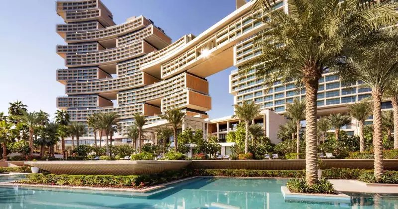 Atlantis The Royal