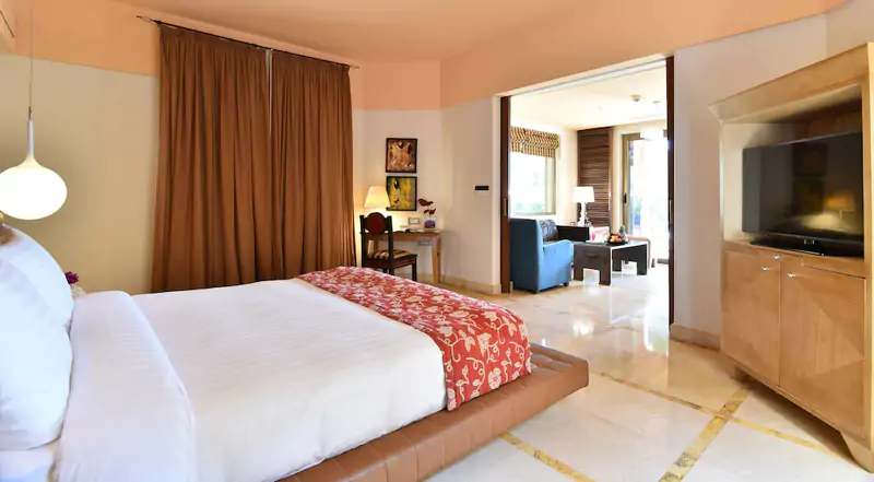 Ishtar Deluxe Room