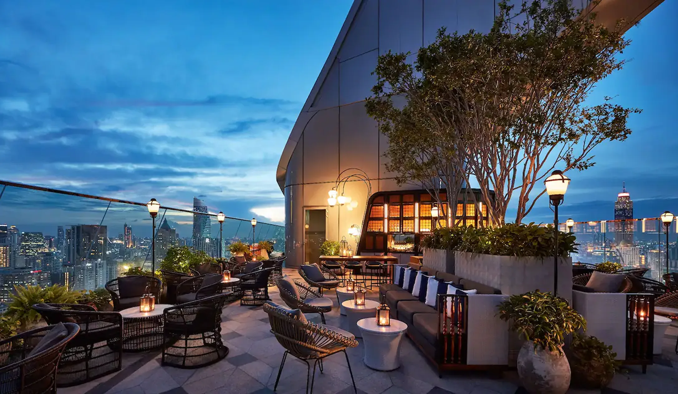 Penthouse Bar + Grill Kit