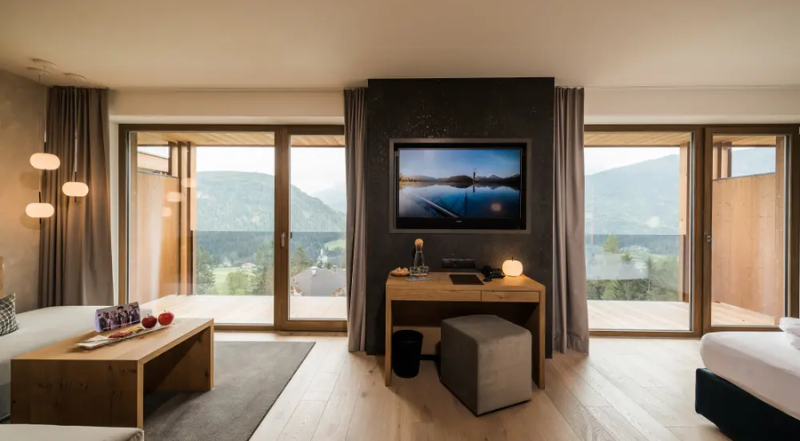 Comfort Rooms