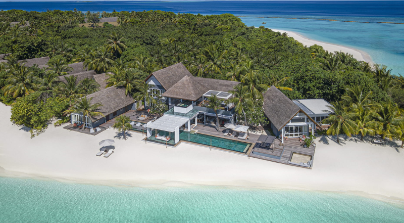 Four-Bedroom Landaa Estate