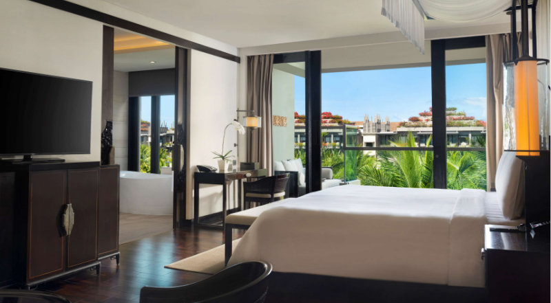Grand Deluxe Ocean Court Room