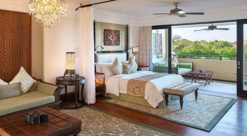 St. Regis Suite