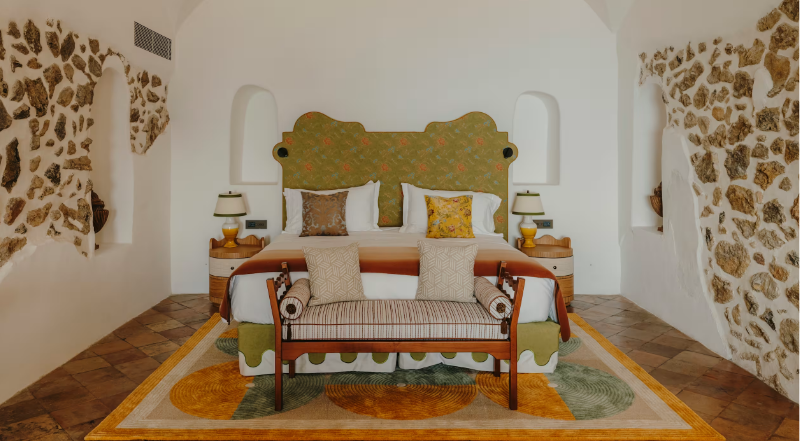 Divina Suites