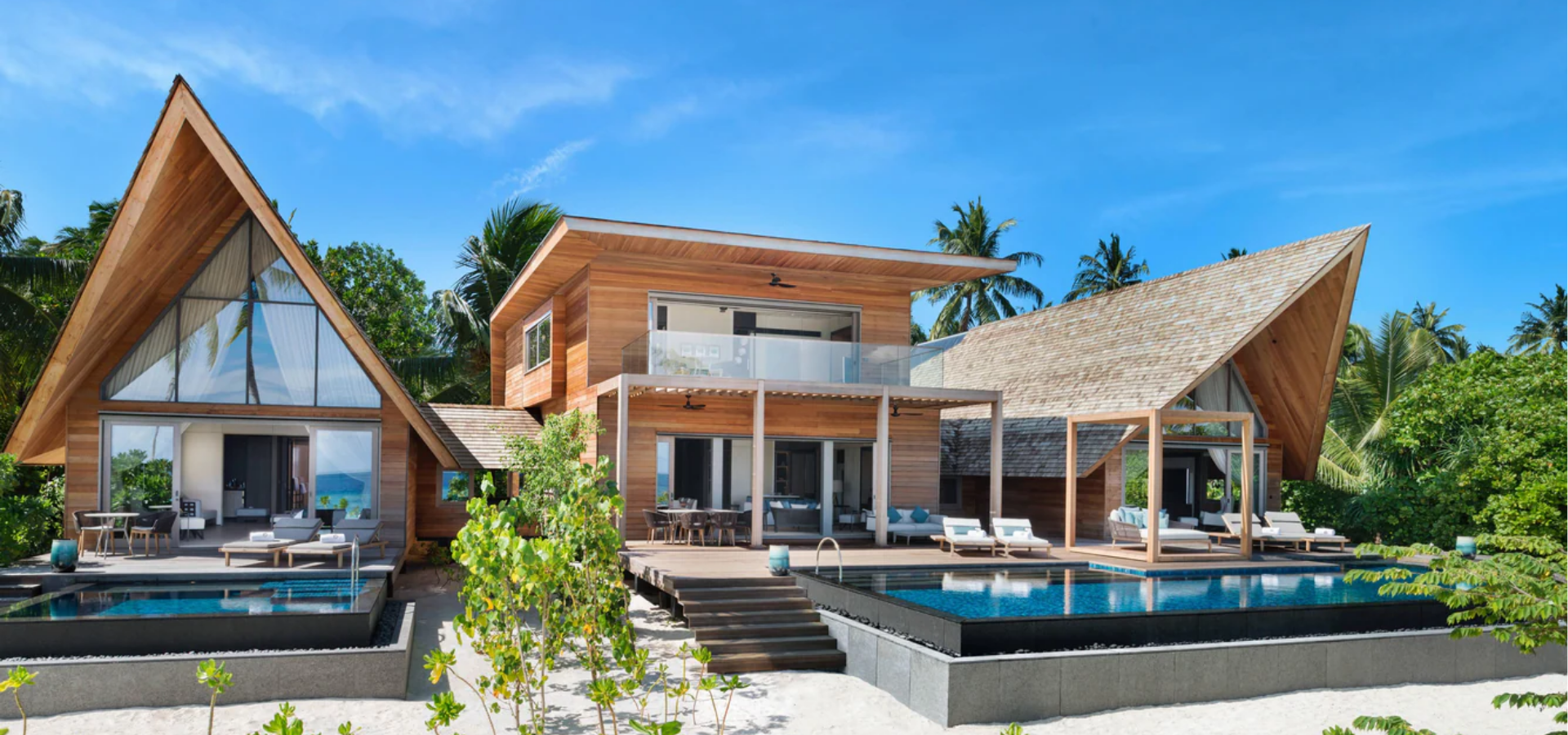 The St.Regis Maldives Vommuli Resort